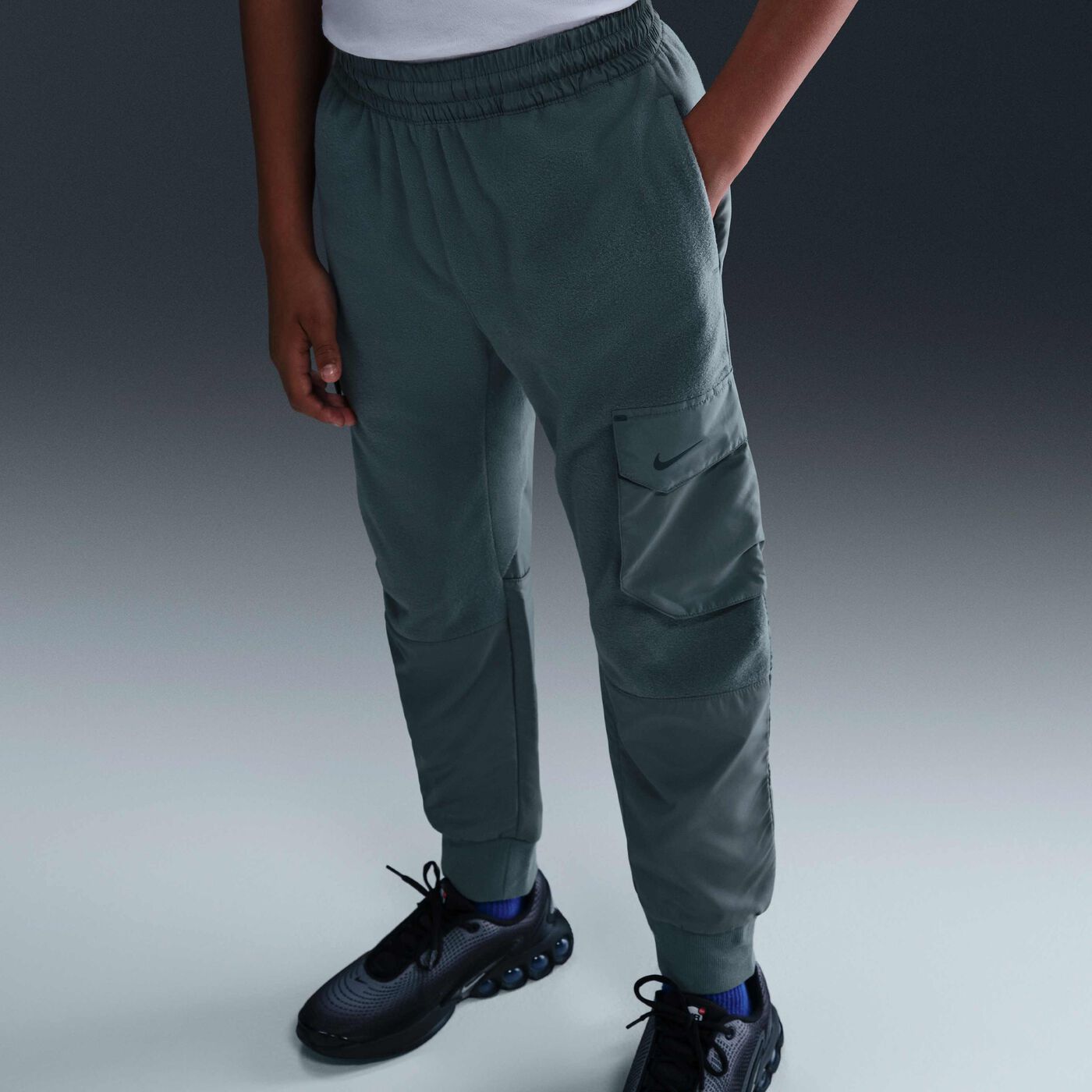 Kids' Sportswear City Utility Therma-FIT Winterized Trousers