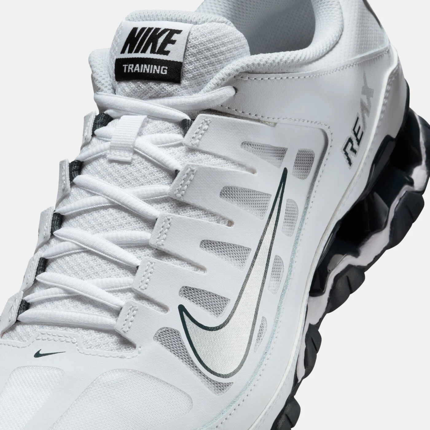 Men's Reax 8 Training Shoes