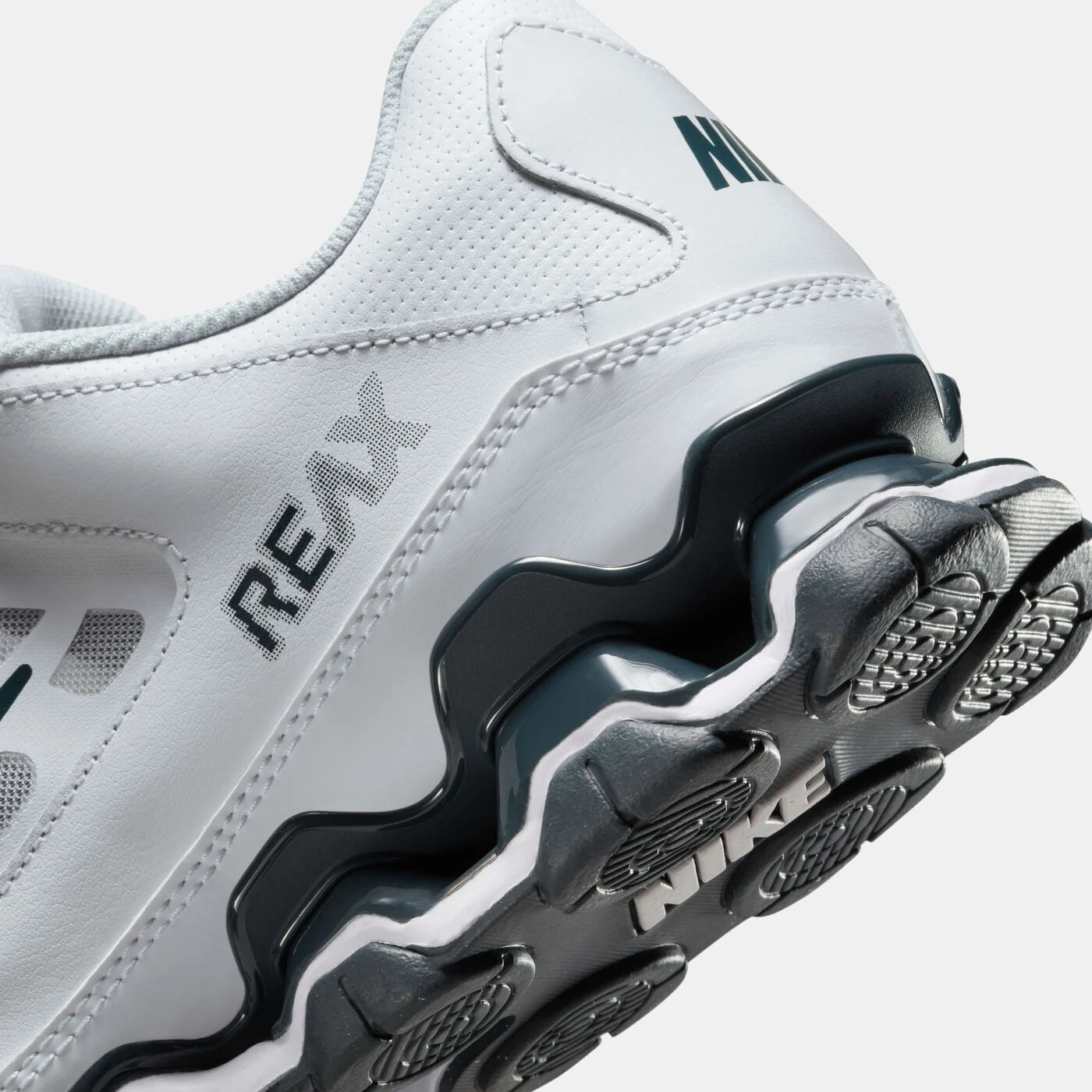 Men's Reax 8 Training Shoes