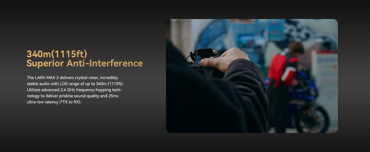 Hollyland LARK MAX 2 Combo 4-Person Wireless Microphone System (Space Gray)