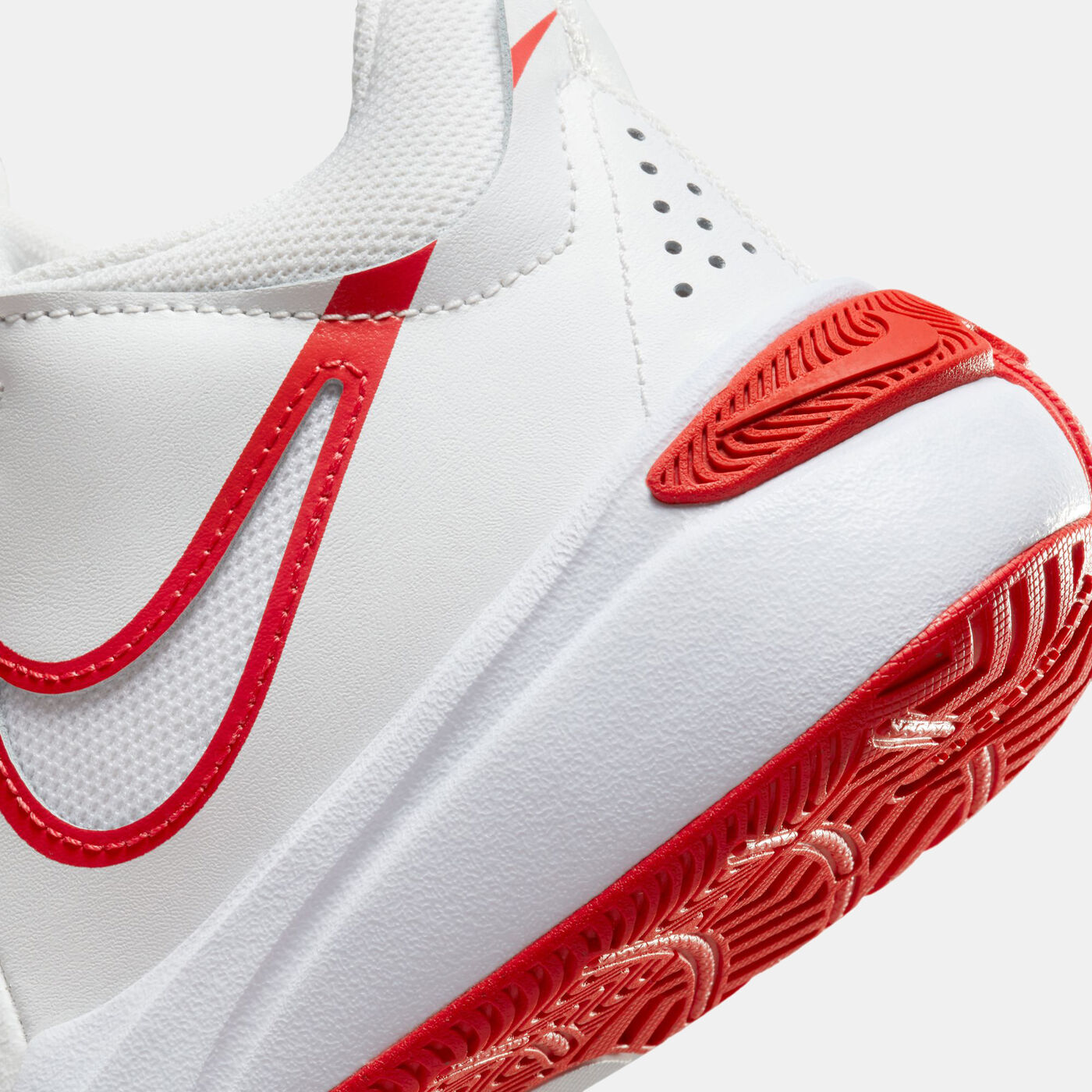 Kids' Team Hustle D11 Basketball Shoe (Older Kids)