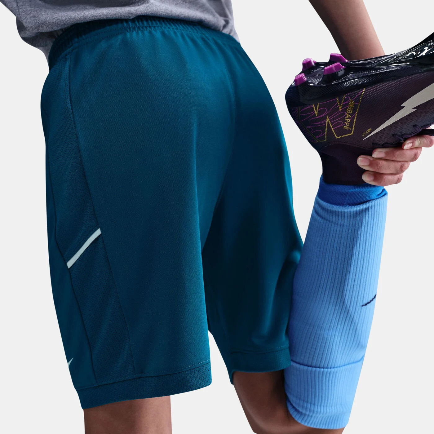 Kids' Kylian Mbappe Academy 25 Football Shorts
