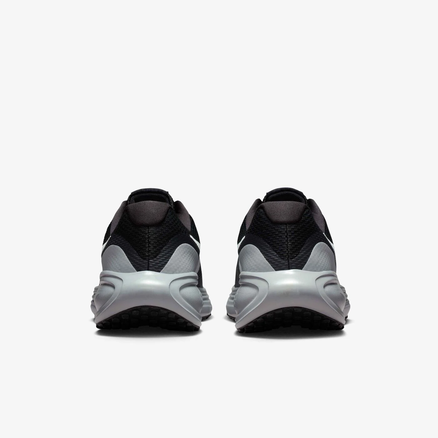 Men's Revolution 8 Road Running Shoes