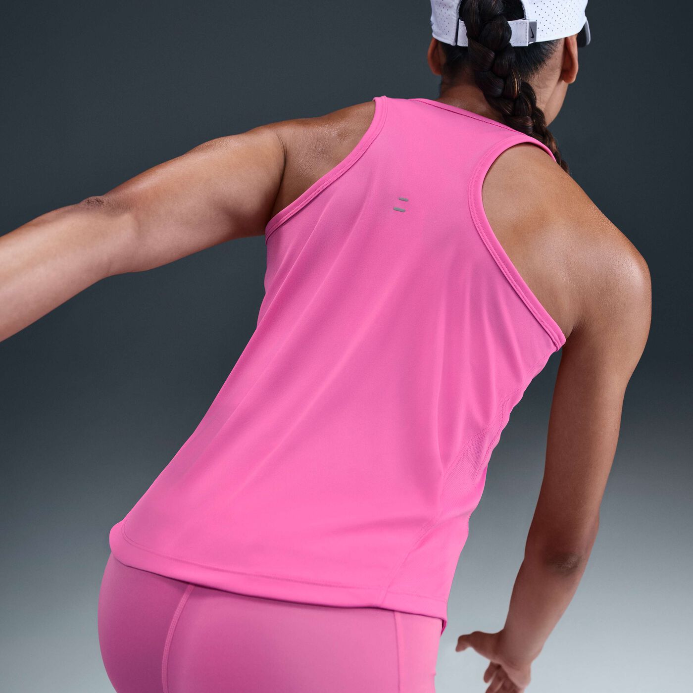 Women's Tempo Swoosh Run Dri-FIT Running Tank Top