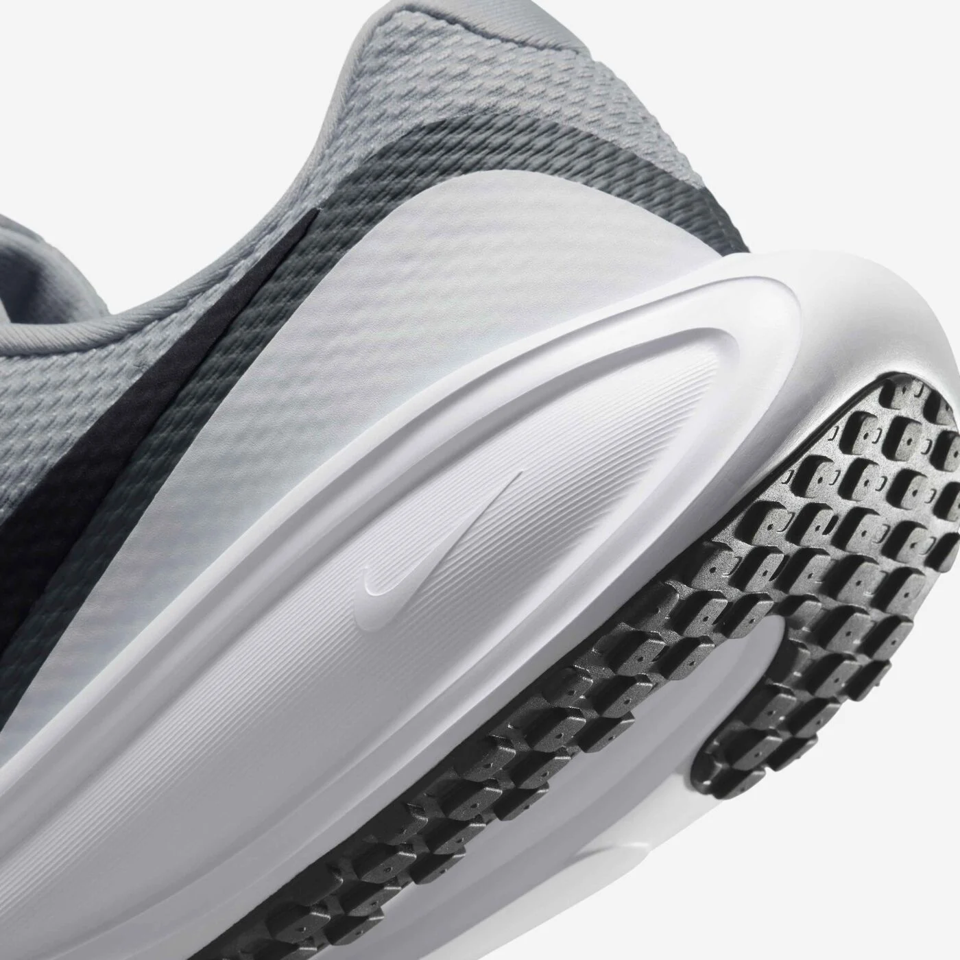 Men's Revolution 8 Road Running Shoes