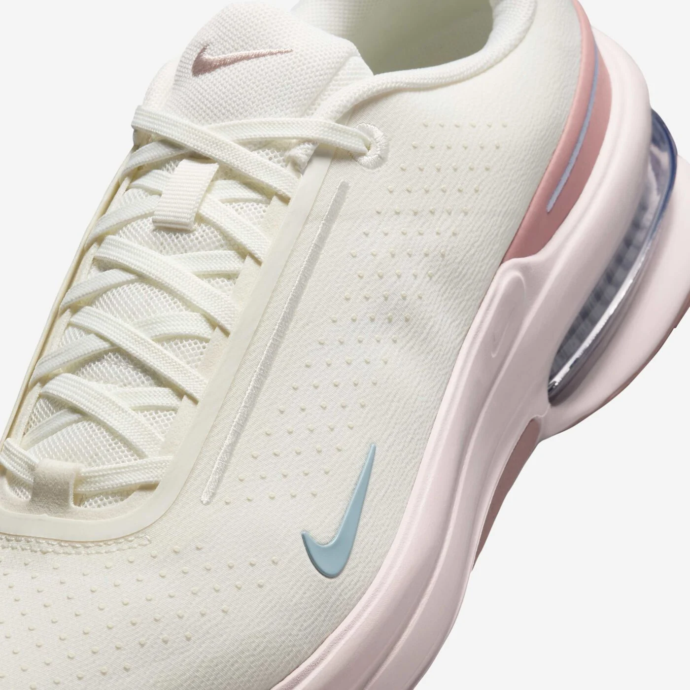Women's Air Zoom Upturn SC Shoes