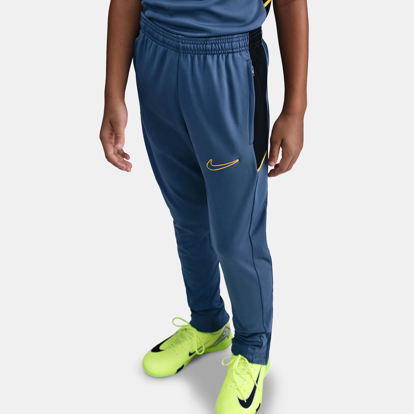 Kids' Academy25 Dri-FIT Football Shorts