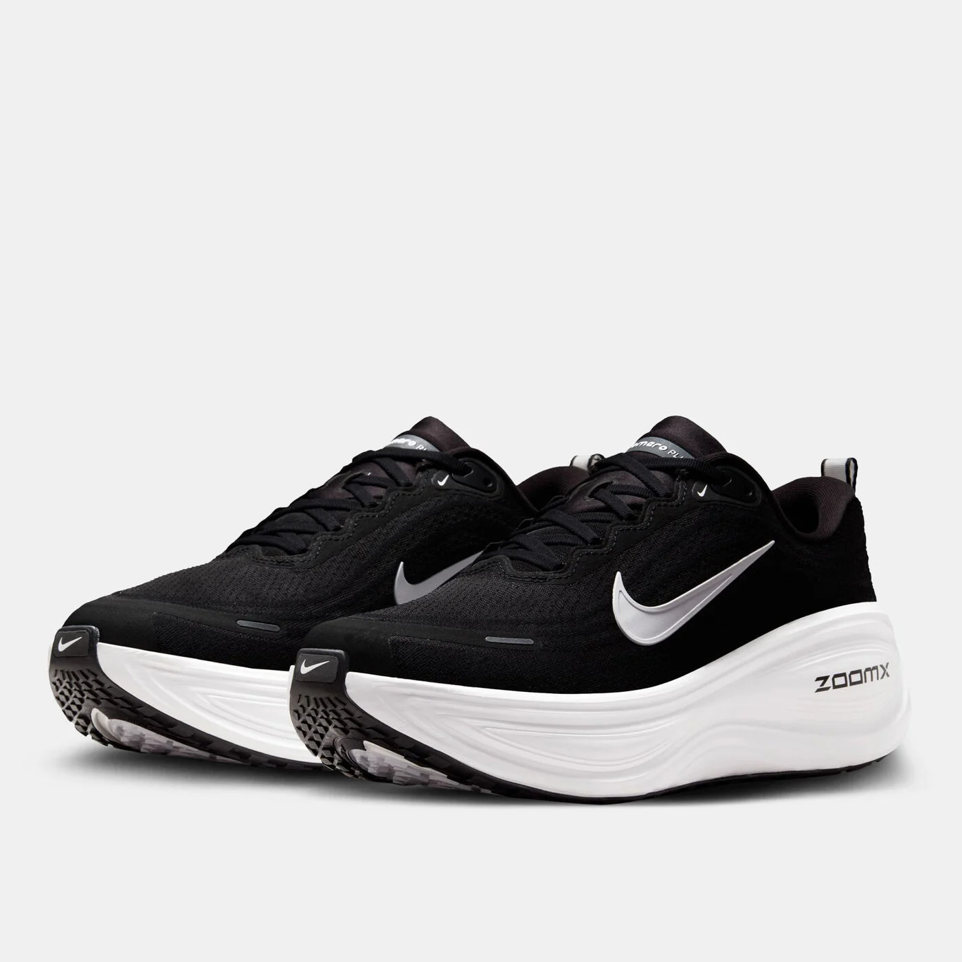 Men's Vomero Plus Road Running Shoes (Extra Wide)