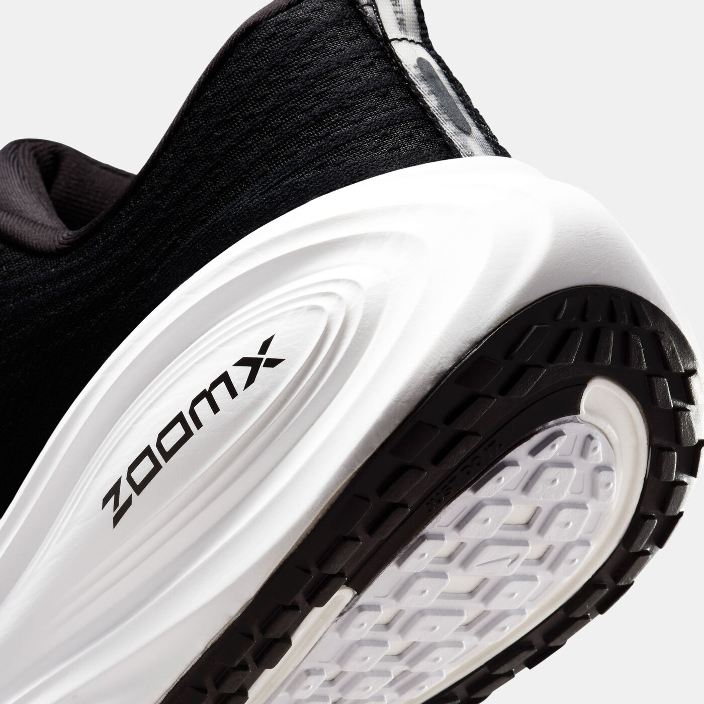 Men's Vomero Plus Road Running Shoes (Extra Wide)