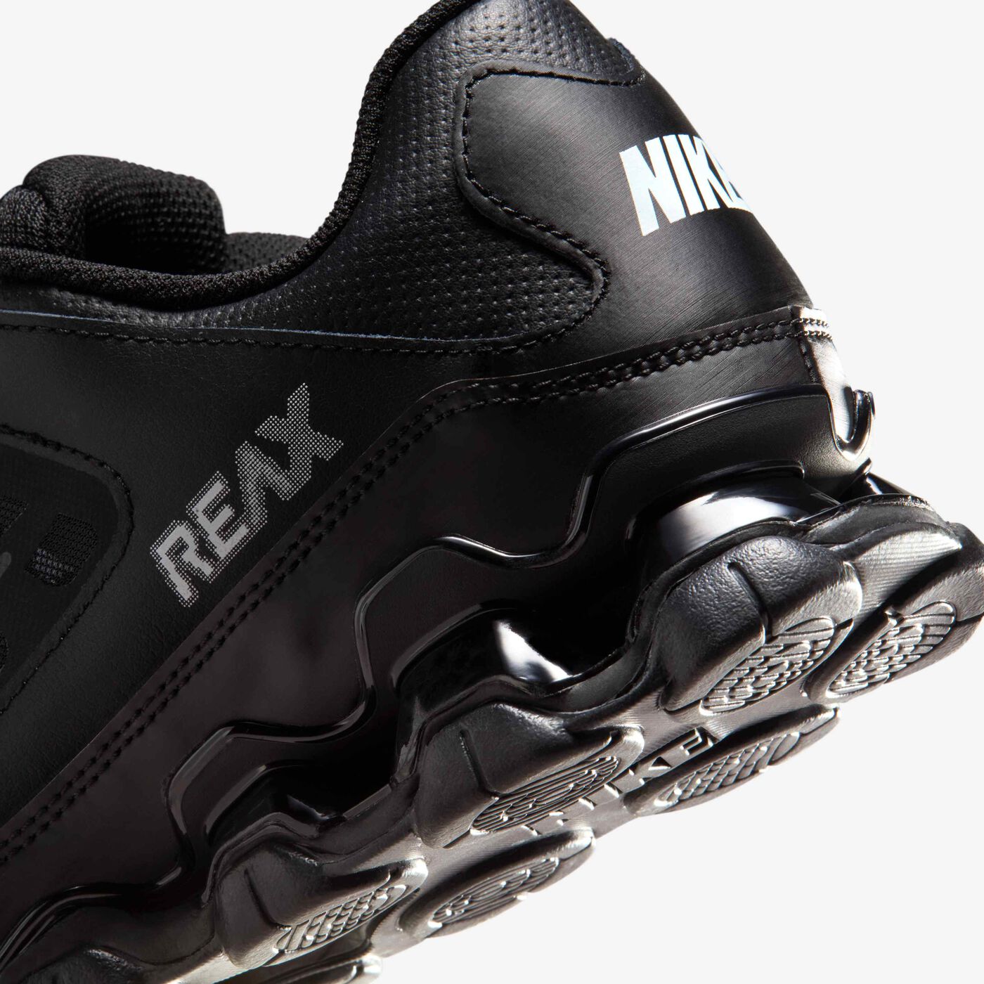 Women's Reax 8 TR Workout Shoes