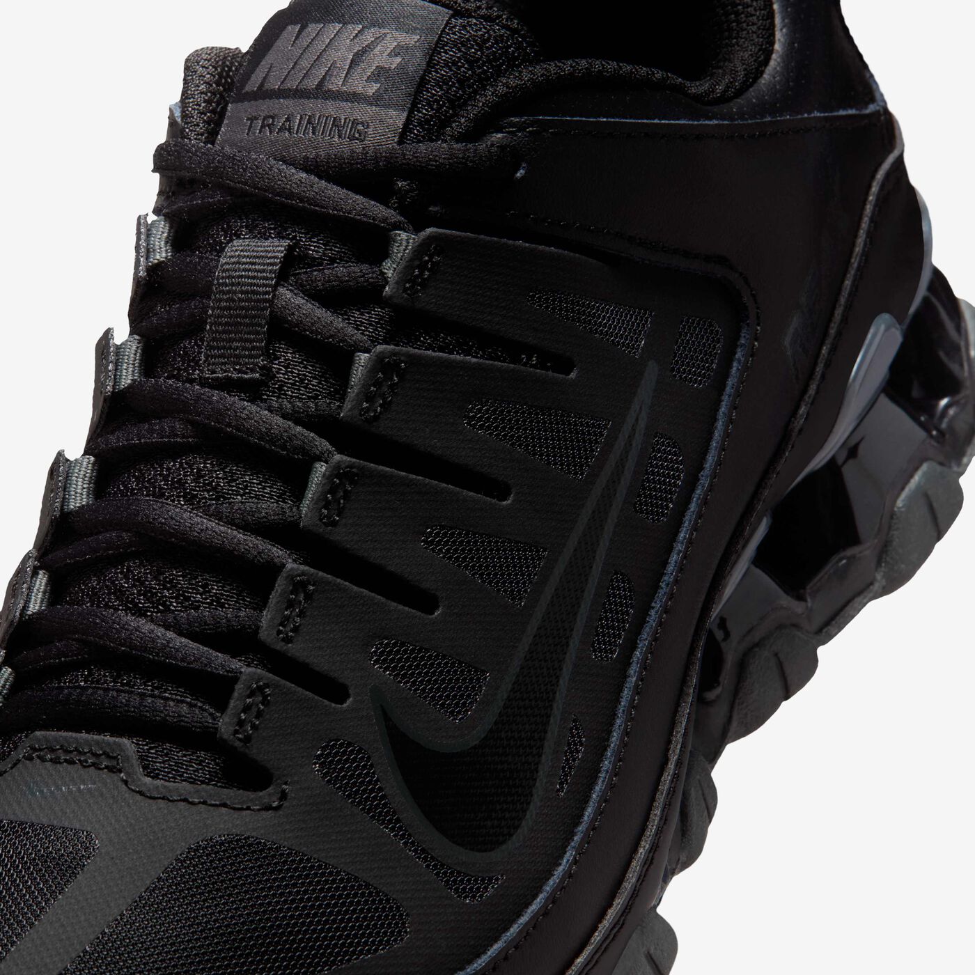 Women's Reax 8 TR Workout Shoes