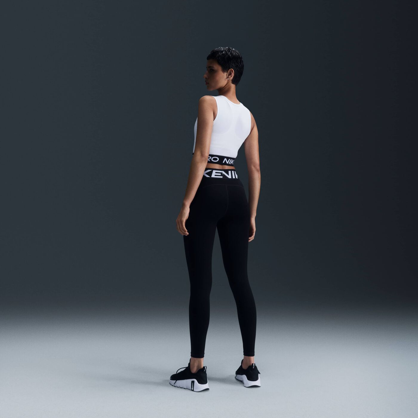 Women's Pro Dri-FIT Crop Top