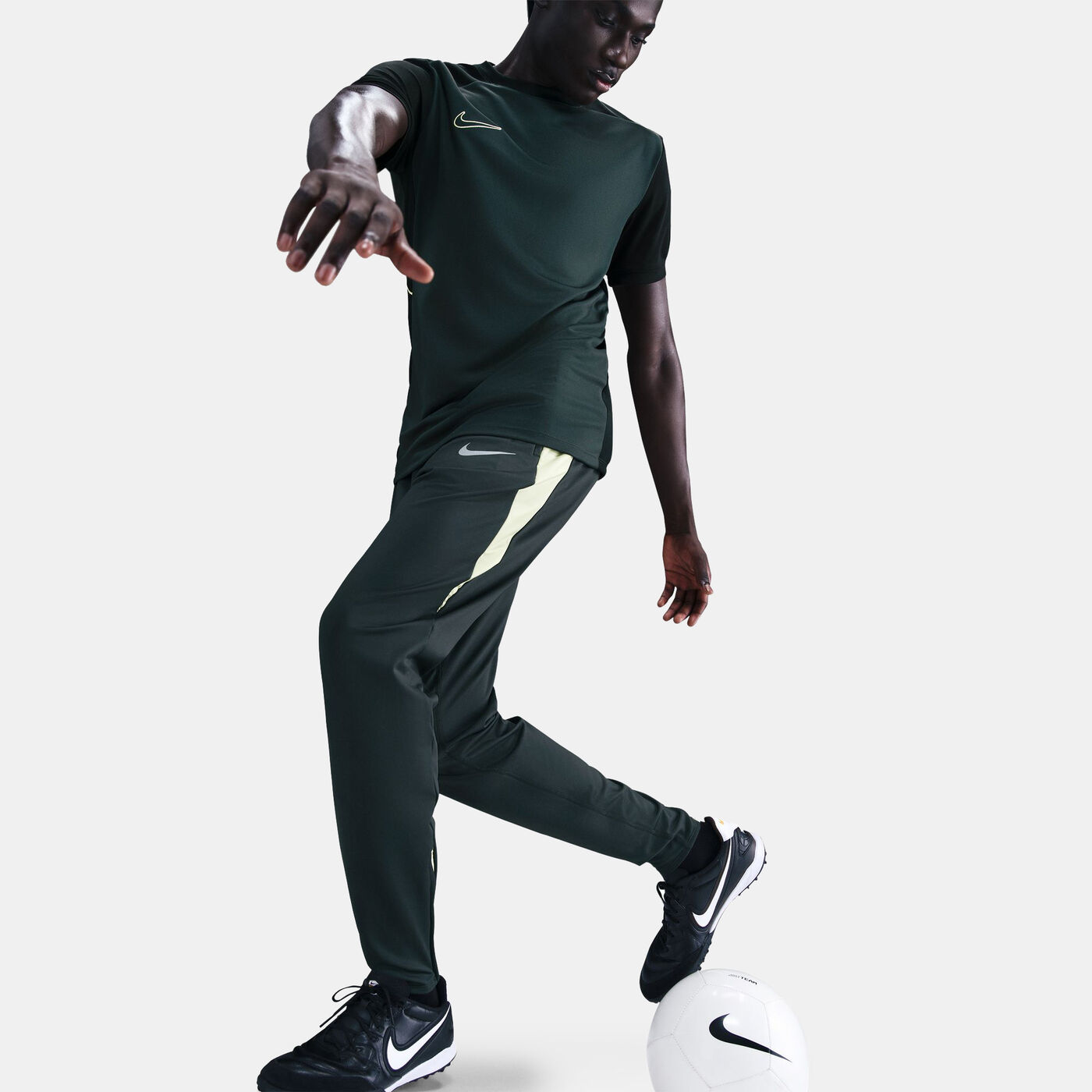 Men's Strike Therma-FIT Football Pants