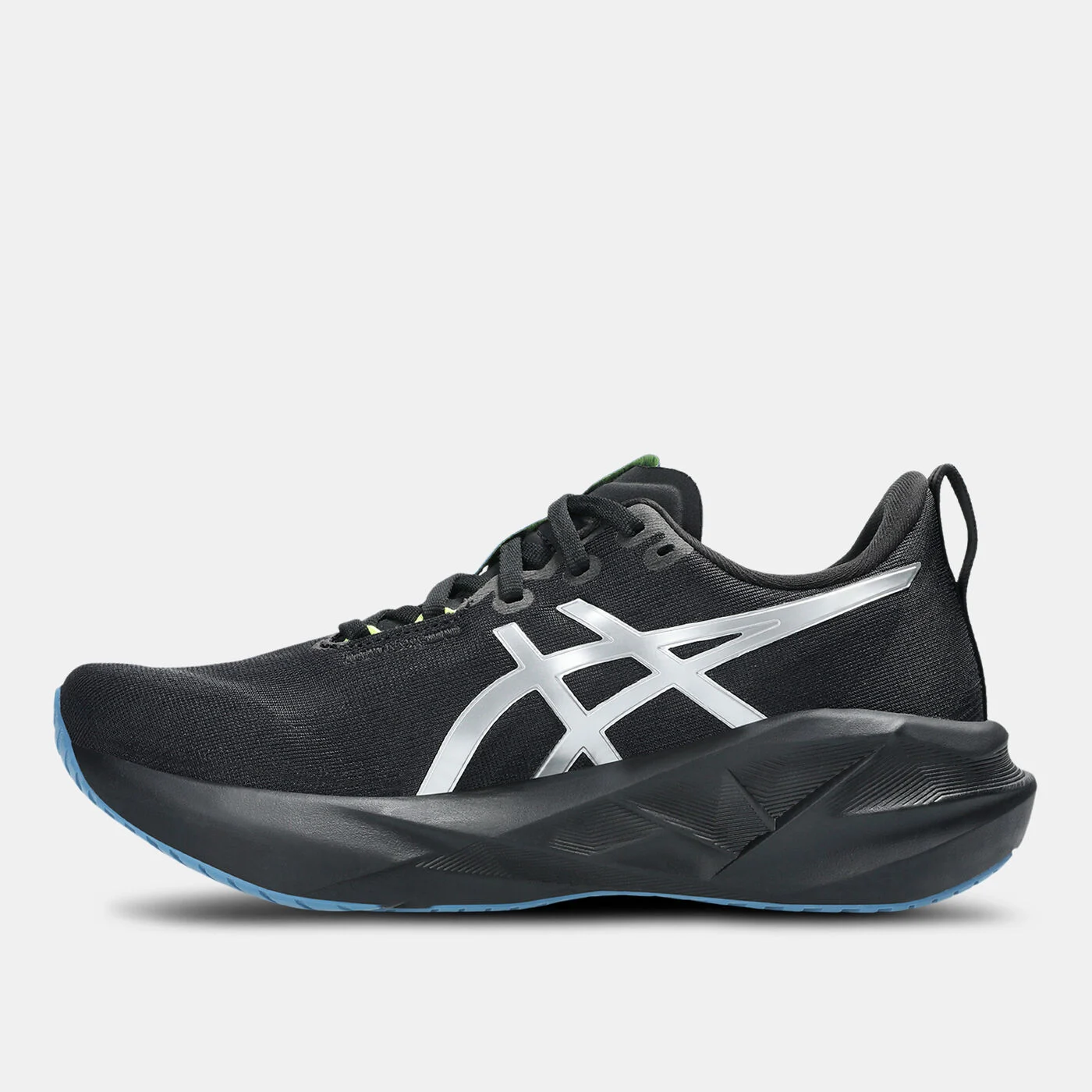 Women's NOVABLAST 5 LUXE Running Shoes