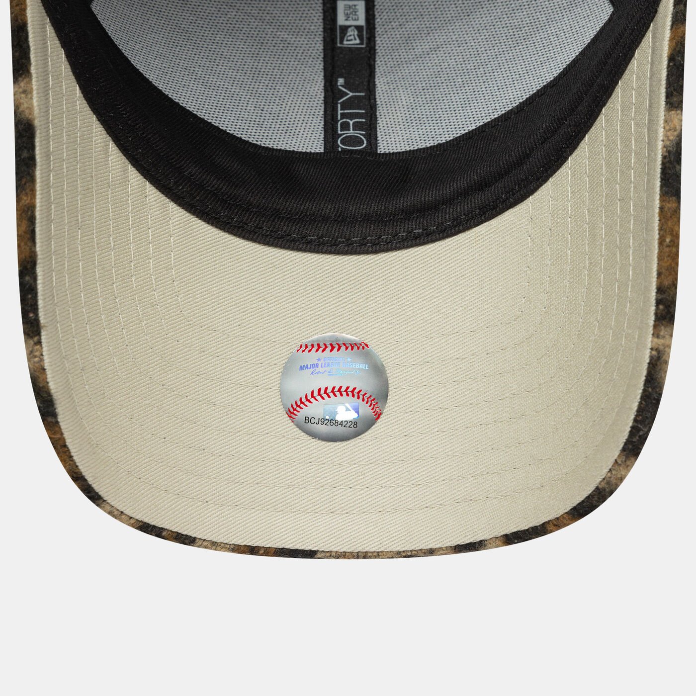 Women's MLB New York Yankees Cosy Animal Leopard 9FORTY Cap