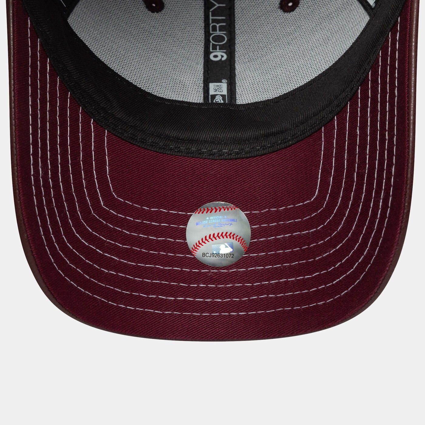 Women's MLB New York Yankees Topstitch 9FORTY Cap