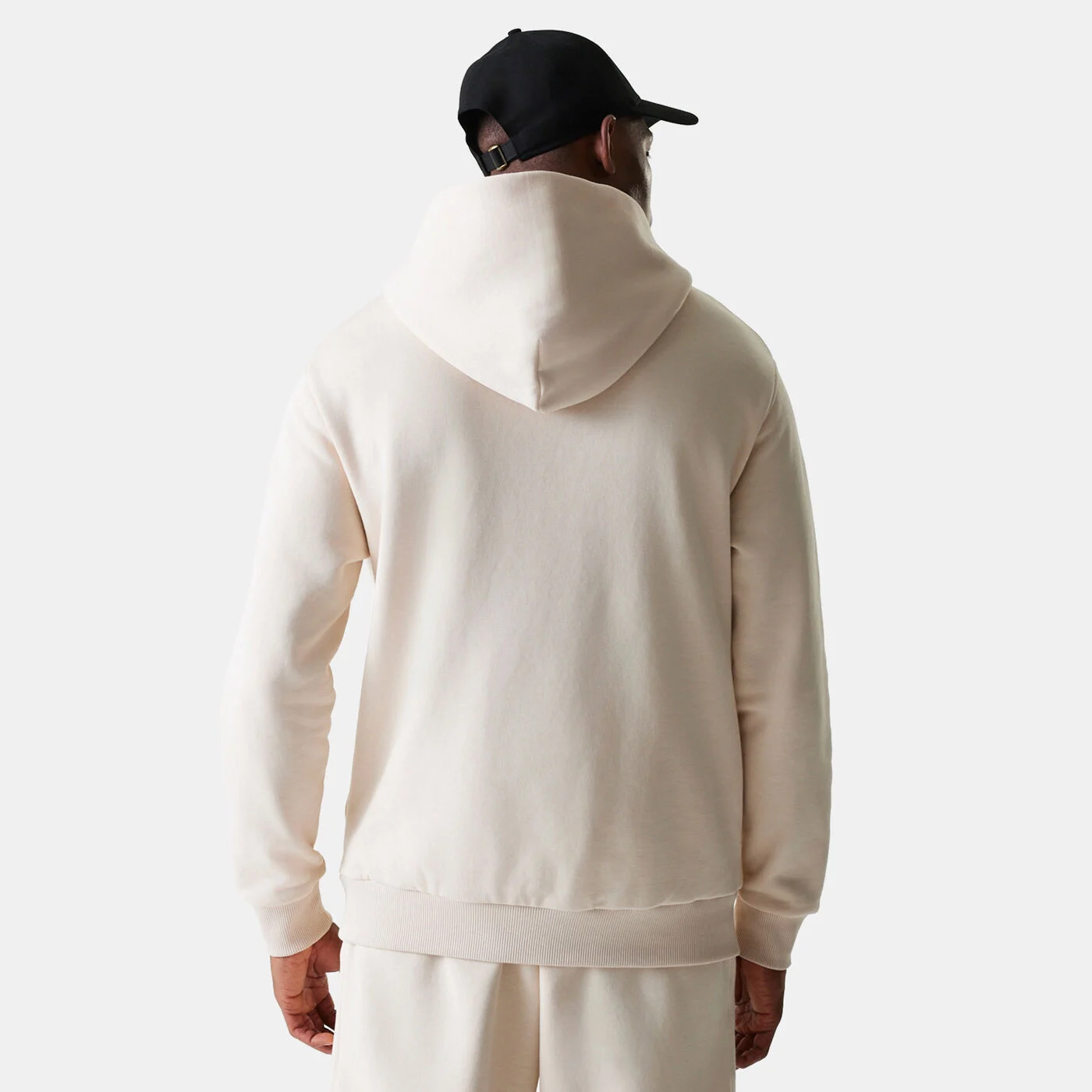 Tech Pullover Hoodie