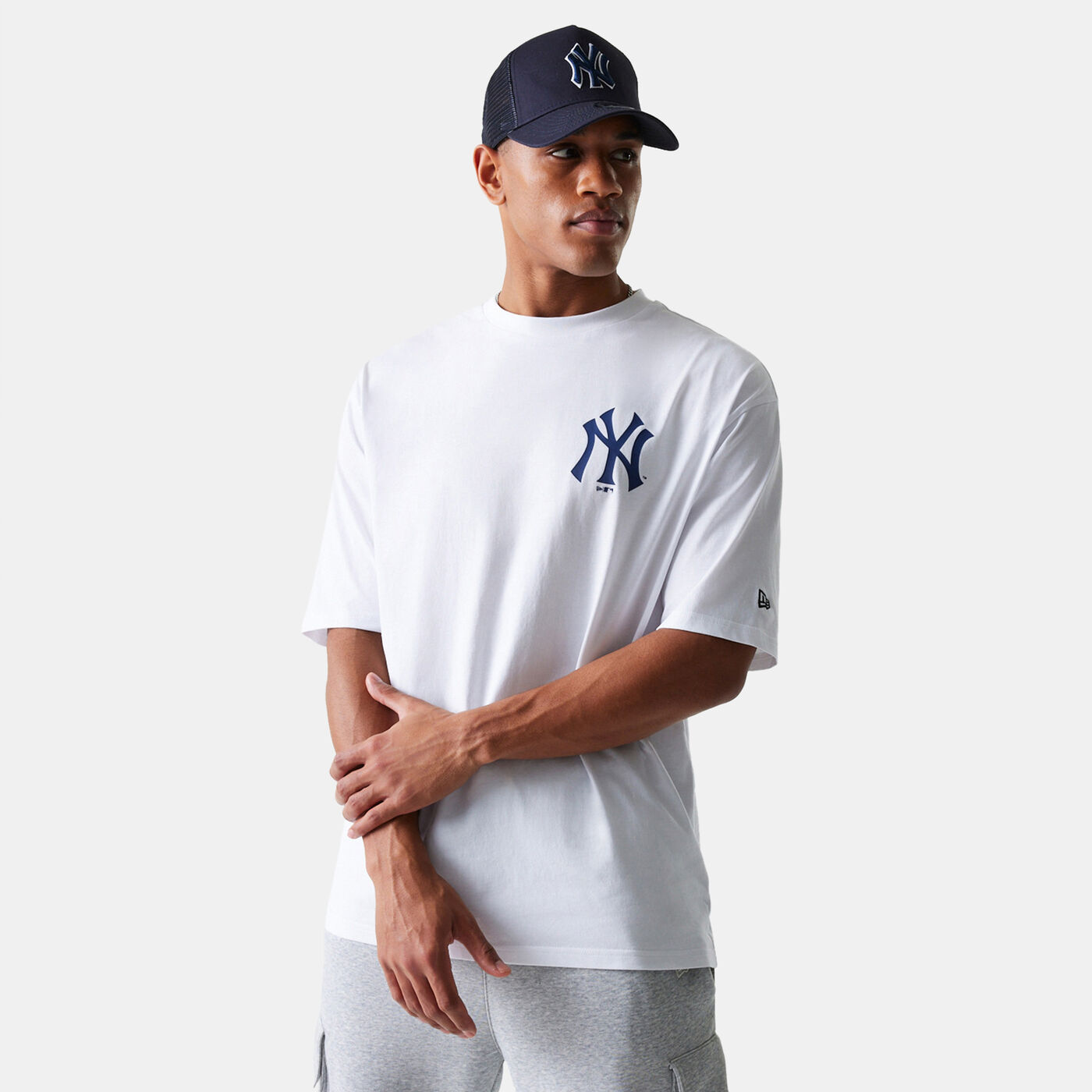 MLB New York Yankees Food Graphic T-Shirt