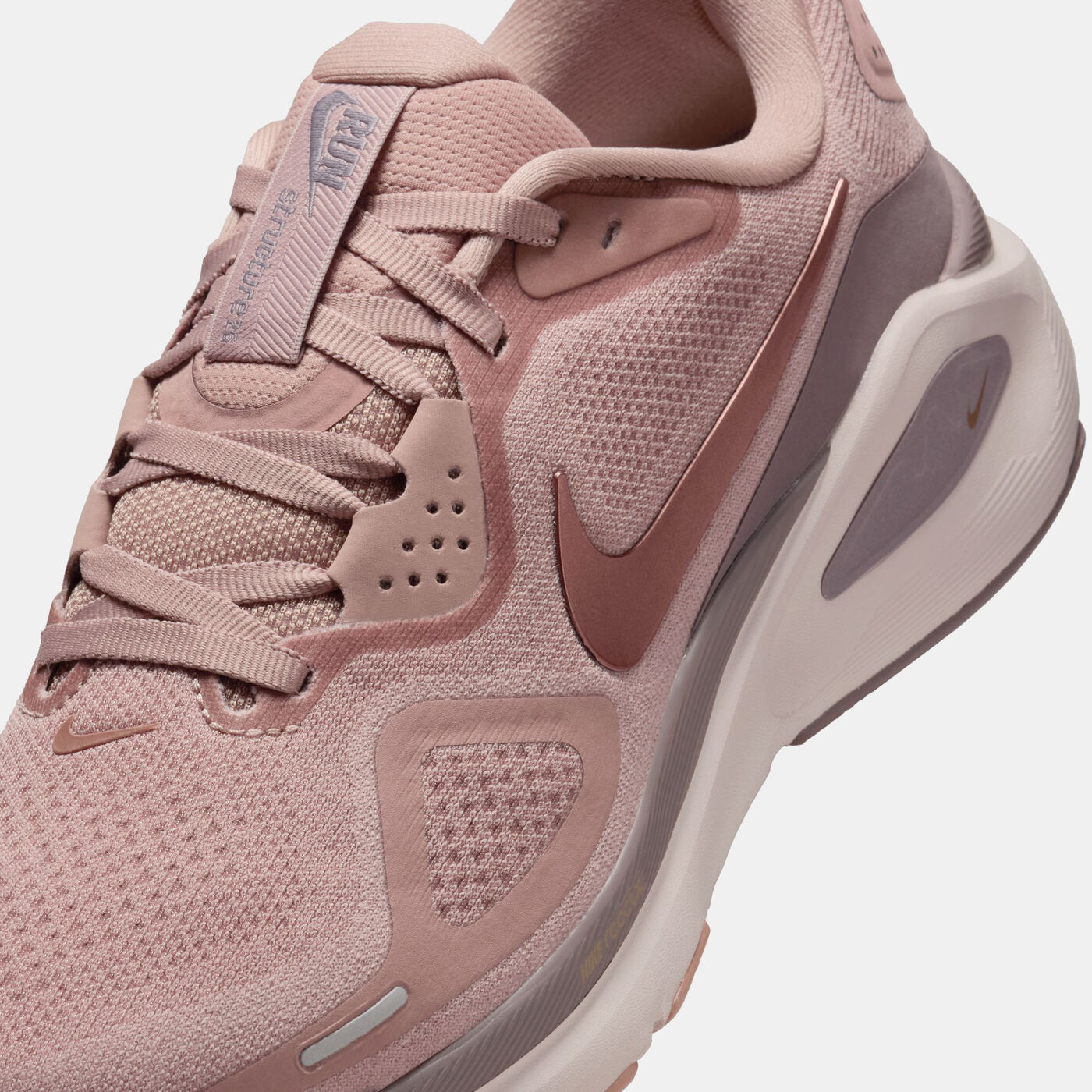 Women's Structure 26 Road Running Shoes