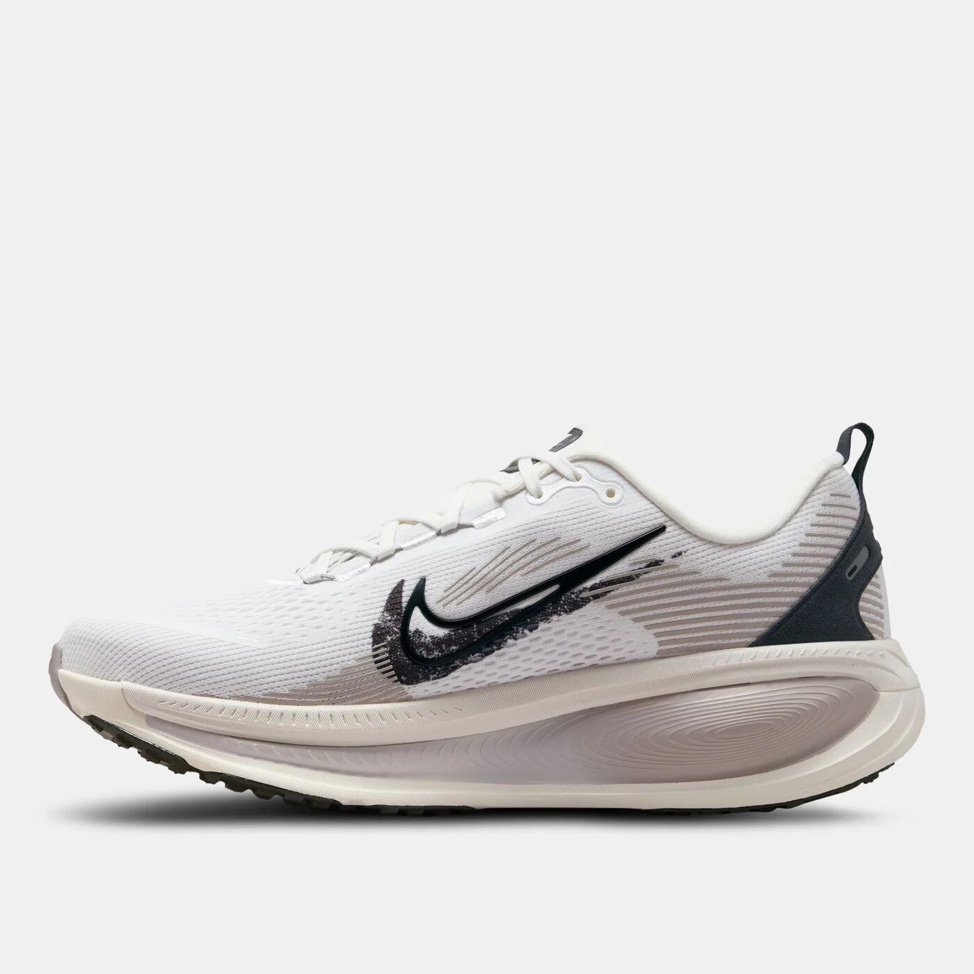 Men's Vomero 18 Road Running Shoes