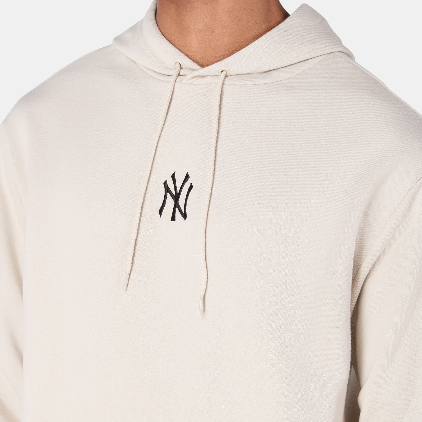 Men's MLB New York Yankees League Essential Pullover Hoodie