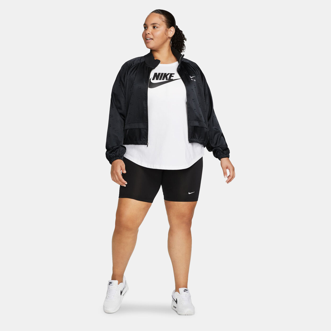 Women's Sportswear Essentials Logo T-Shirt (Plus Size)