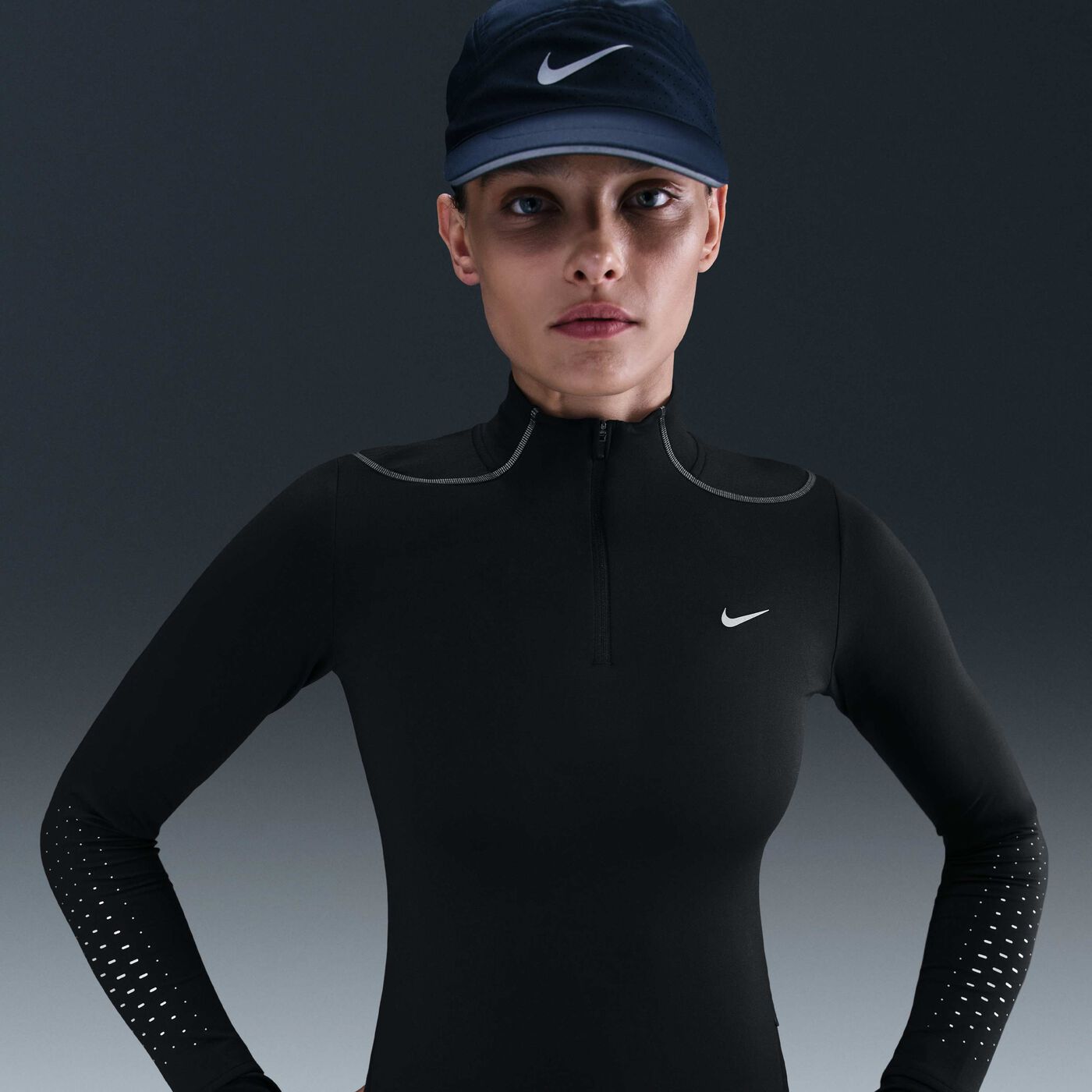 Women's Swift Therma-FIT 1/4-Zip Running Top