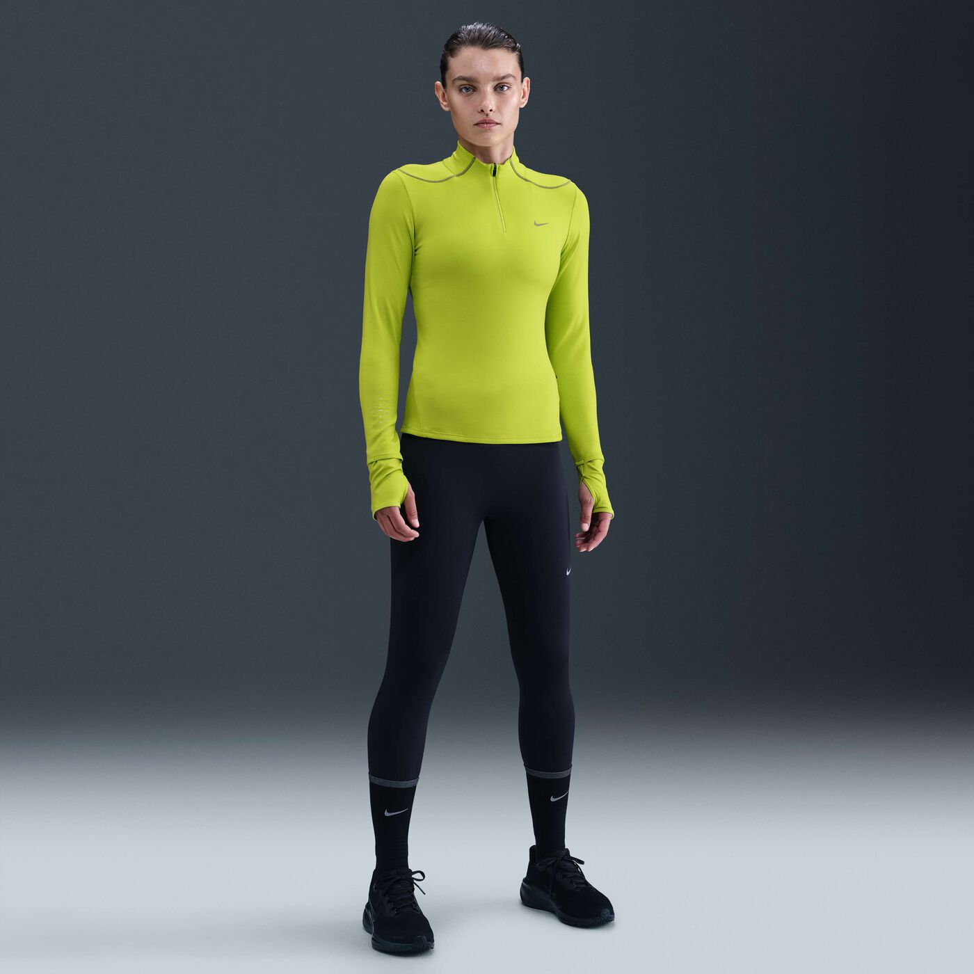 Women's Swift Therma-FIT 1/4-Zip Running Top