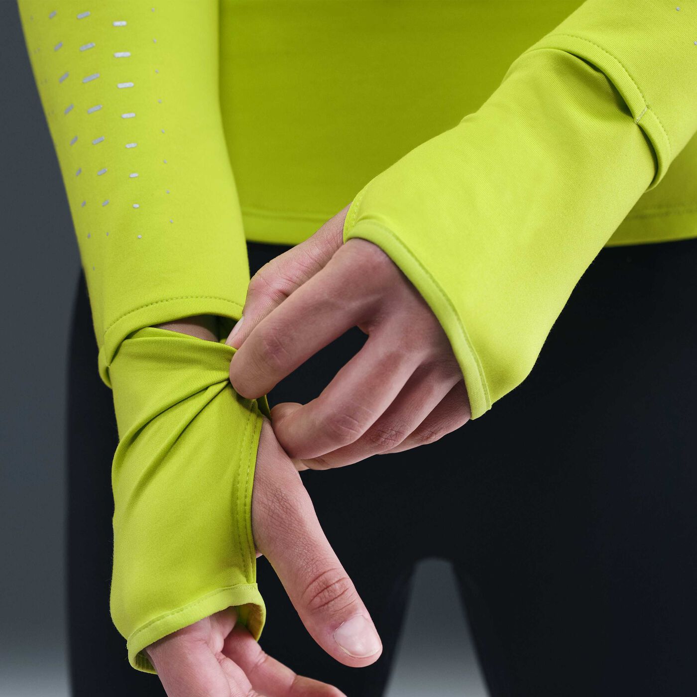 Women's Swift Therma-FIT 1/4-Zip Running Top