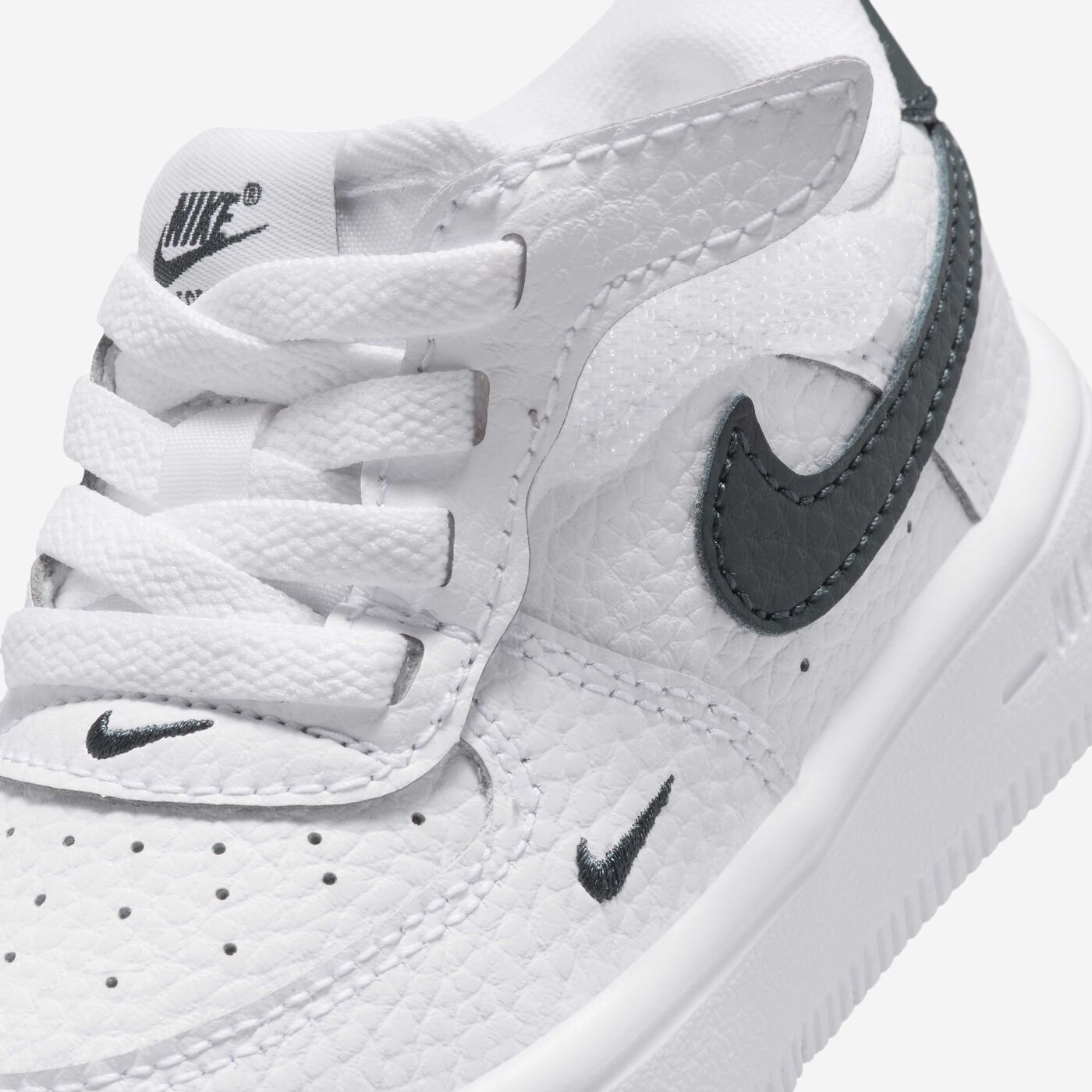 Kids' Force 1 Low EasyOn Shoes