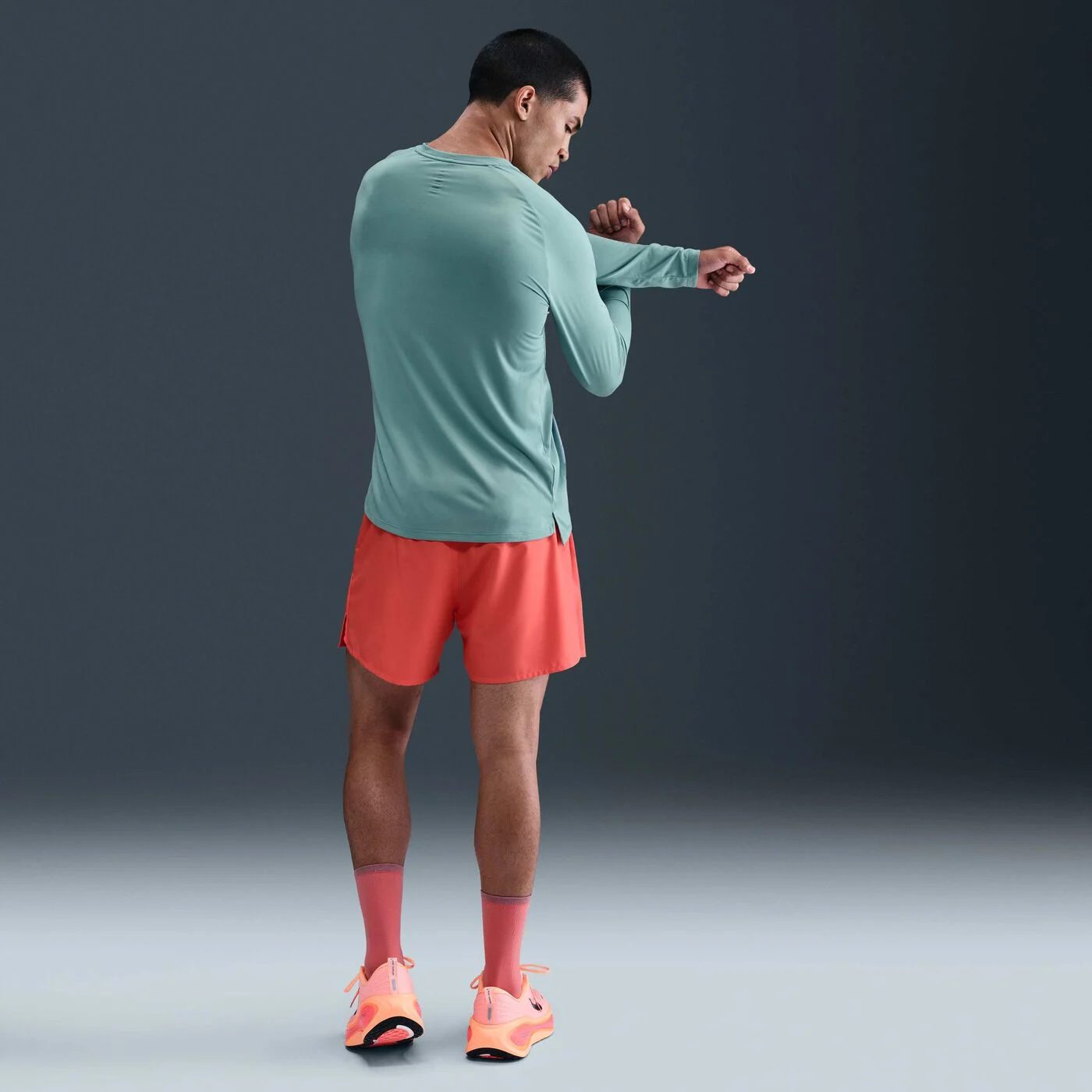 Men's Stride Dri-FIT ADV Long-Sleeve Running Top