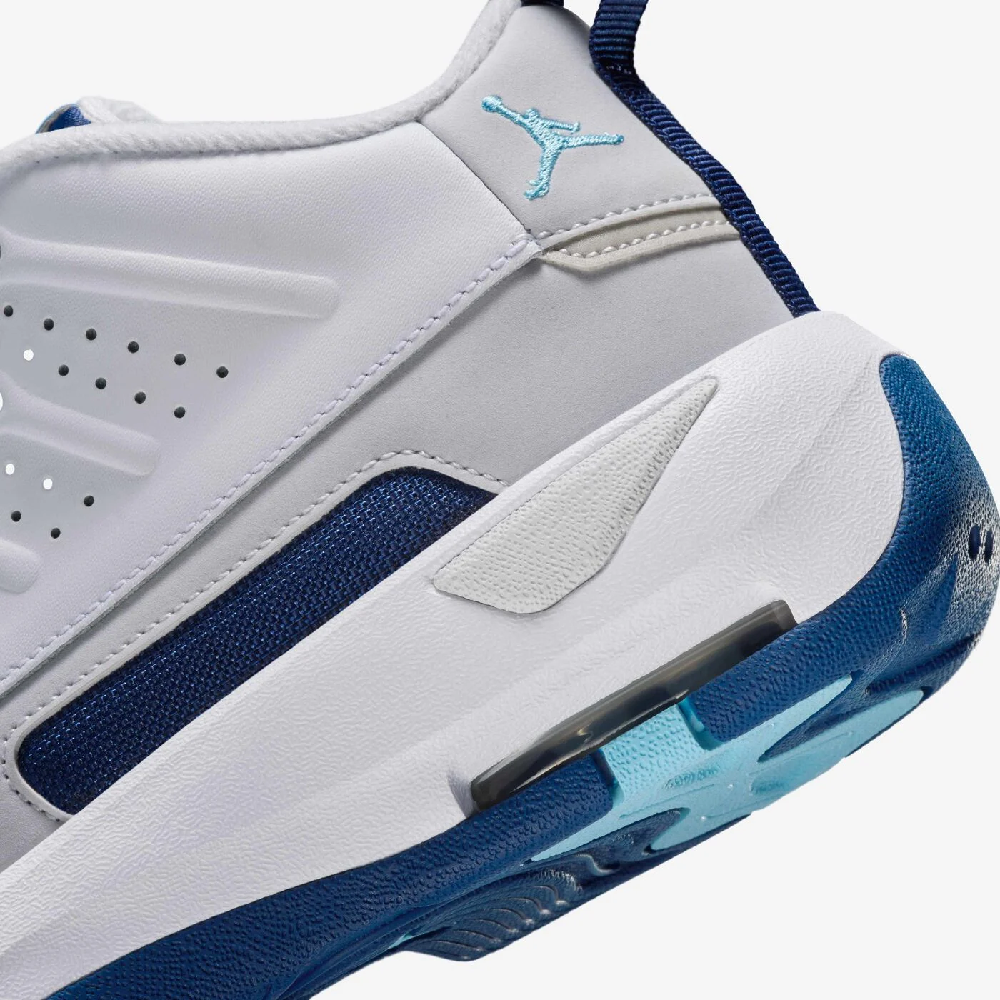 Kids' Max Aura 7 Shoes