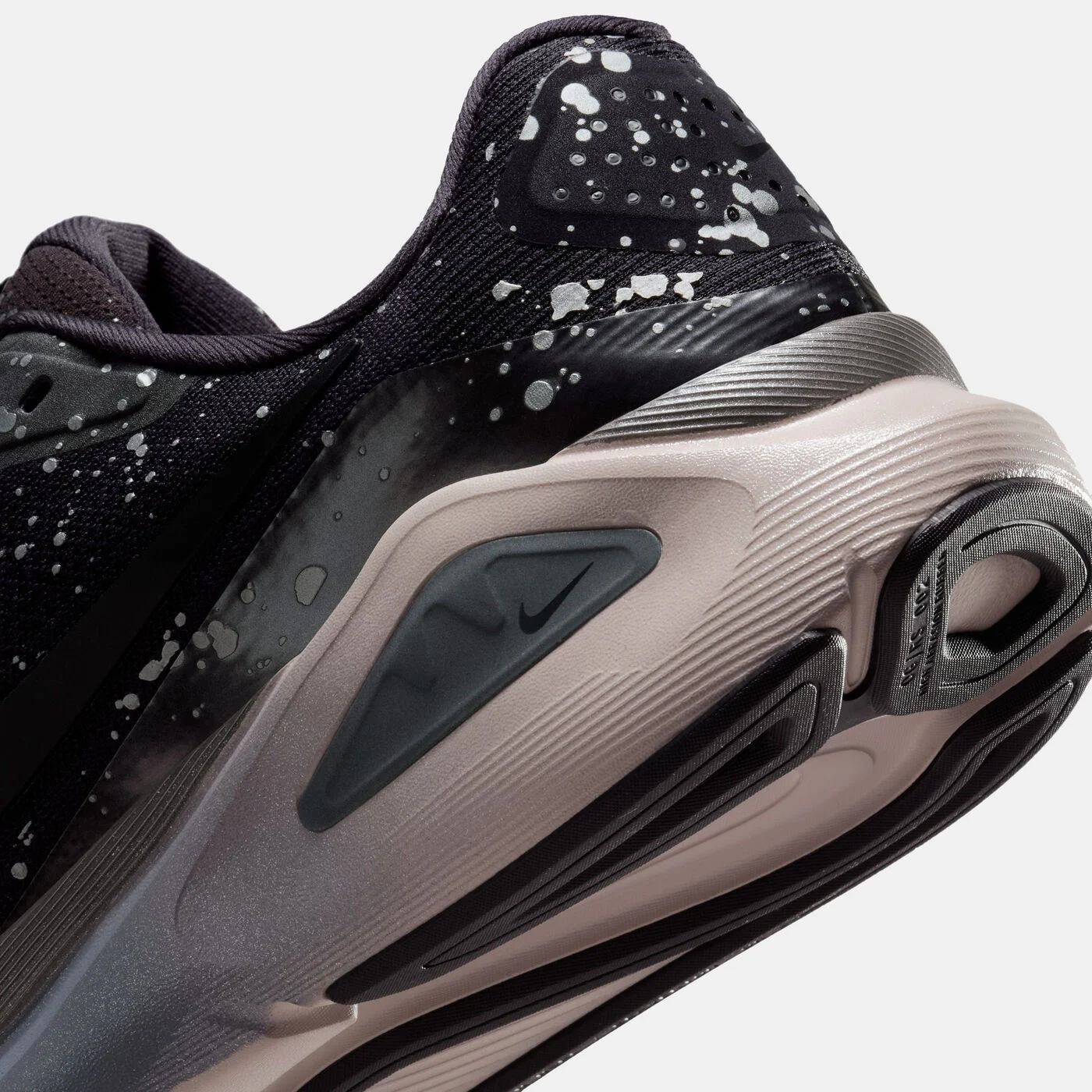 Women's Structure 26 SE Road Running Shoes