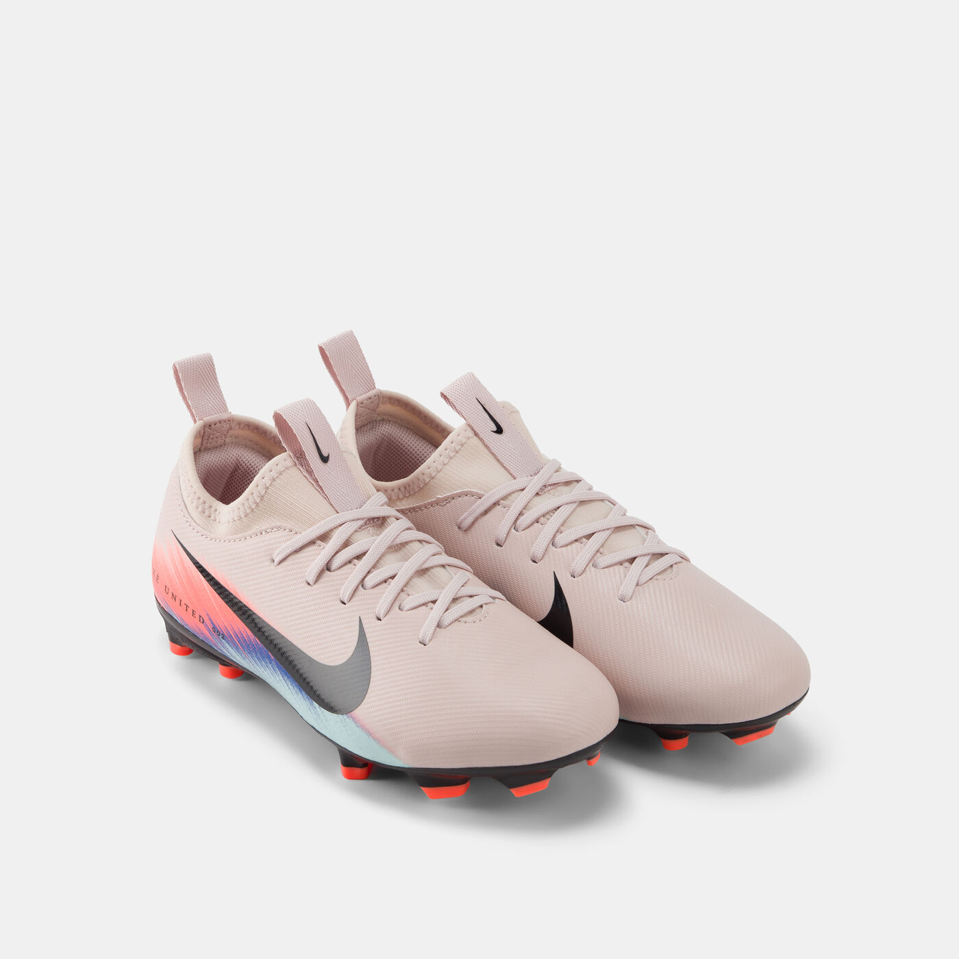 Kids' Mercurial Vapor 16 Academy Multi-Ground Football Shoes