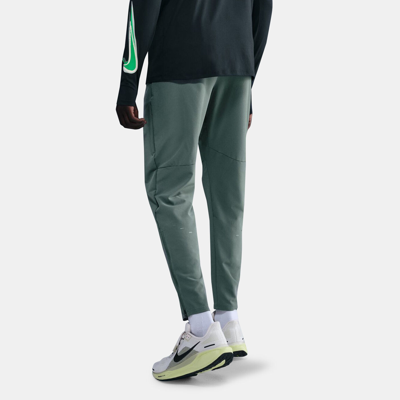 Men's Basketball Long-Sleeve T-Shirt