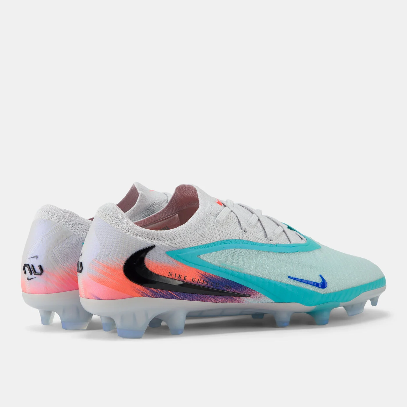 Men's Phantom 6 Low Elite Firm Ground Football Shoes