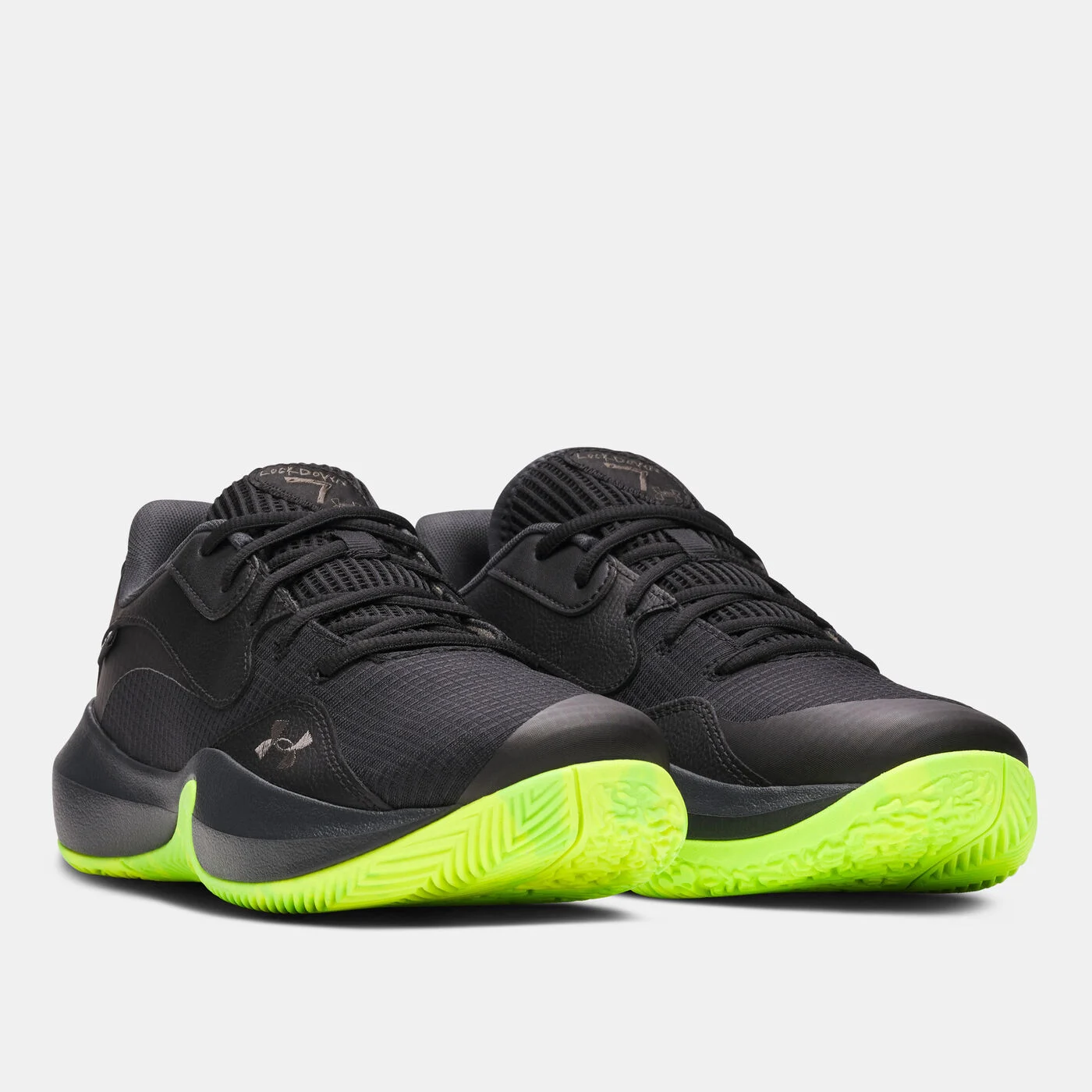 Lockdown 7 Low Basketball Shoes