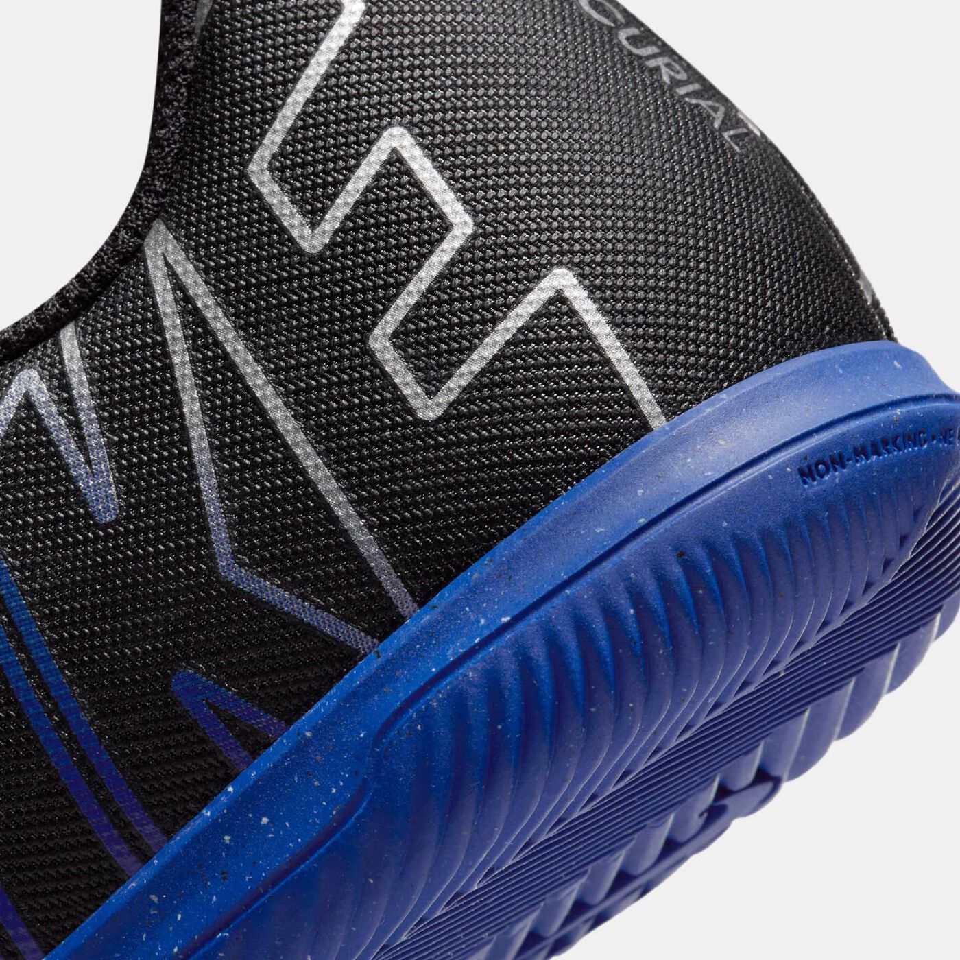 Kids' Mercurial Vapor 15 Club Indoor Court Football Shoe