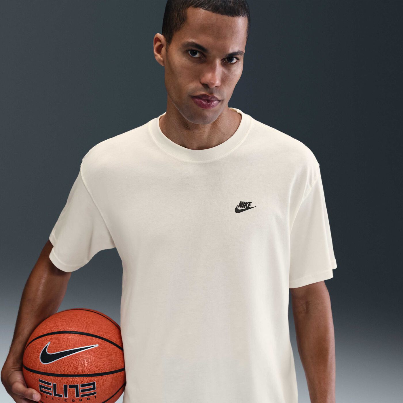 Men's Max90 Basketball Graphic T-Shirt