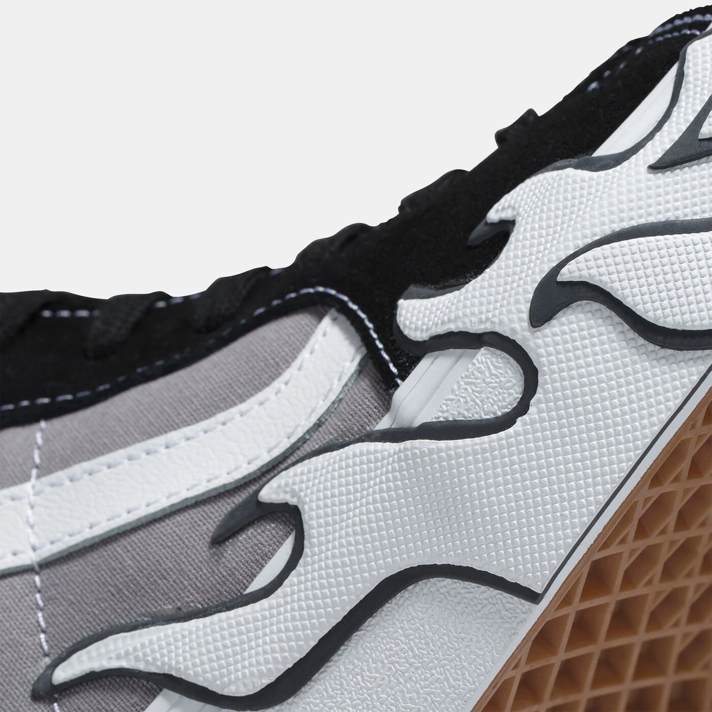 Sk8-Hi Flame Unisex Shoes