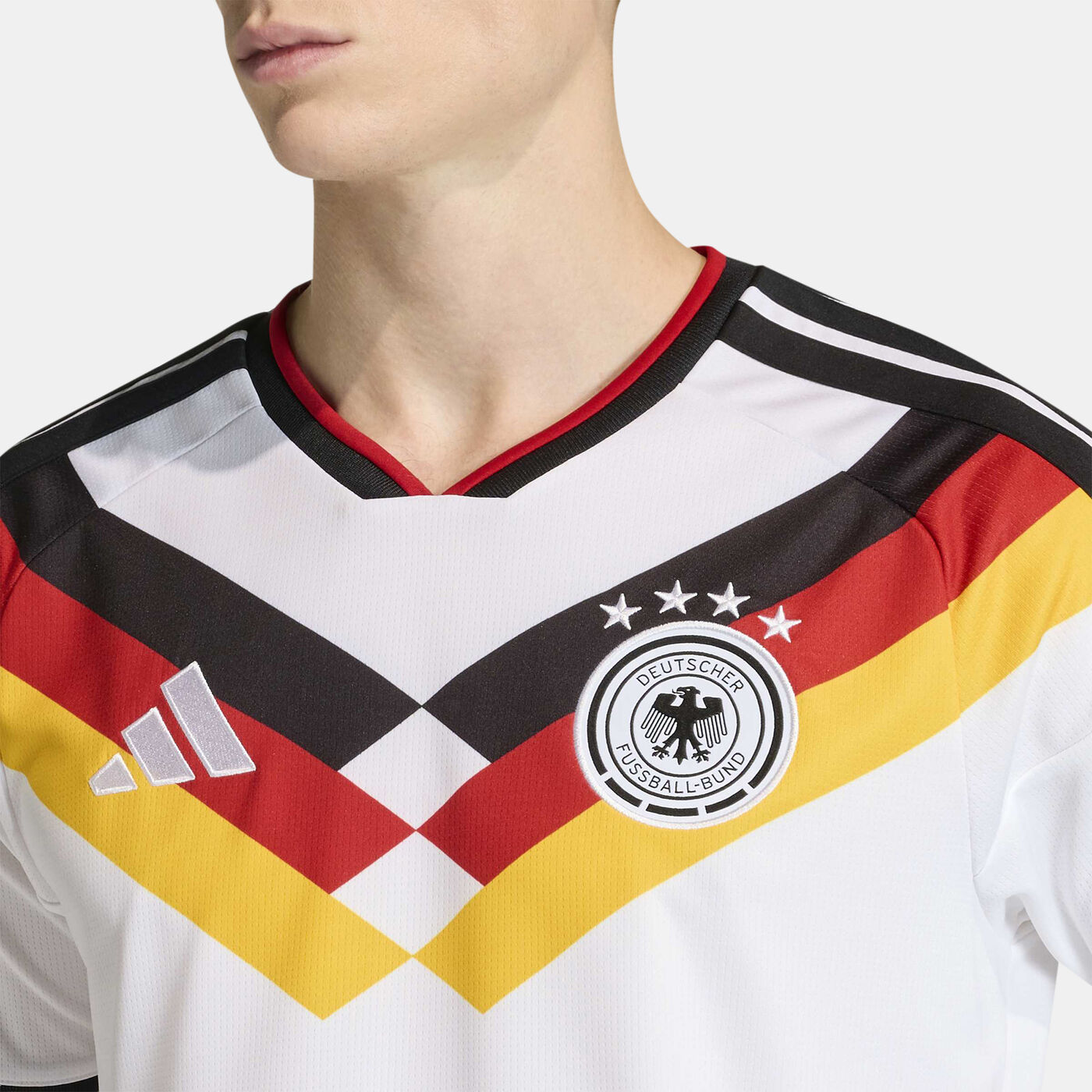 Men's Germany 26 Home Football Jersey
