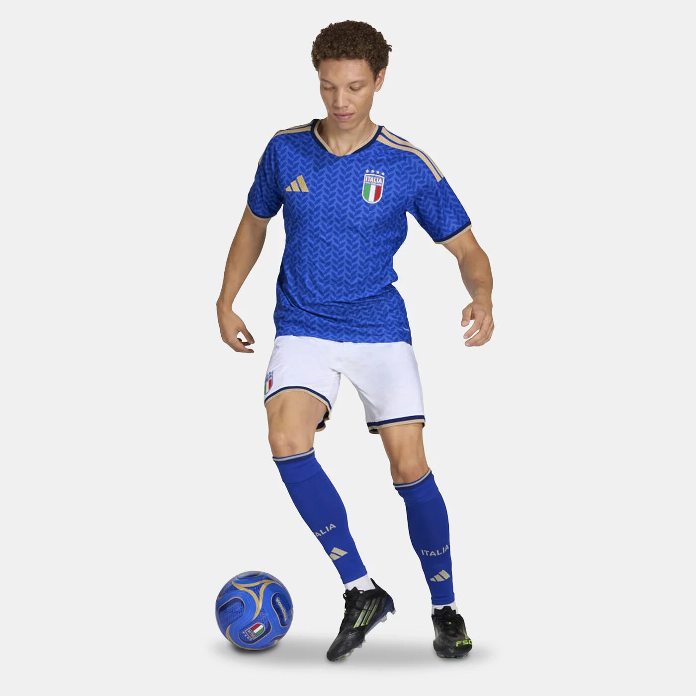 Men's Italy 2026 Home Authentic Football Jersey