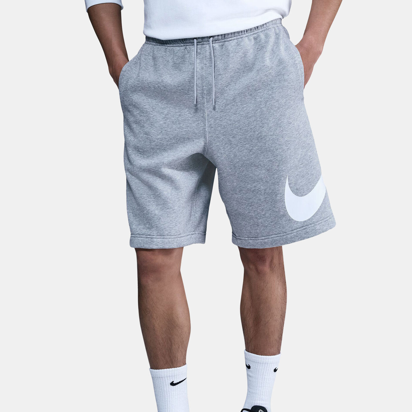 Men's Sportswear Club Graphic Shorts