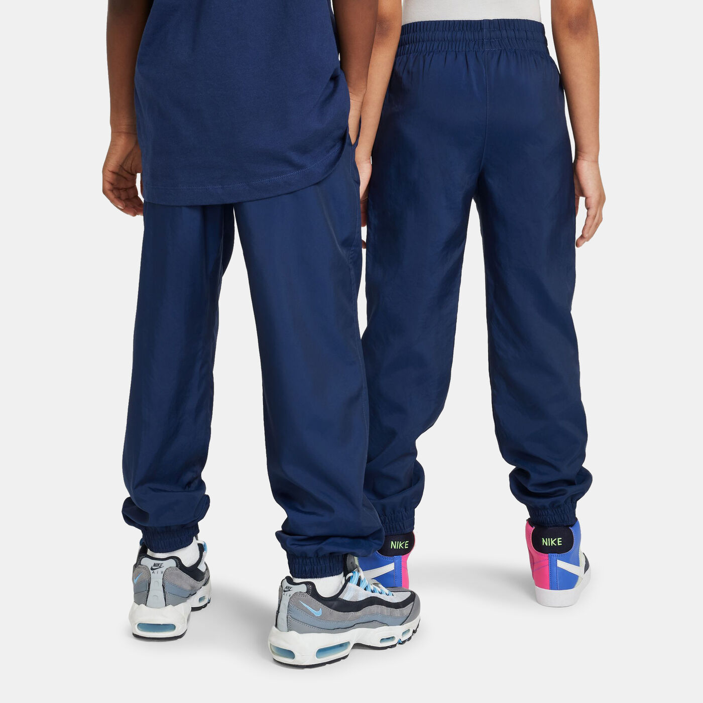 Kids' Sportswear Club Woven Joggers