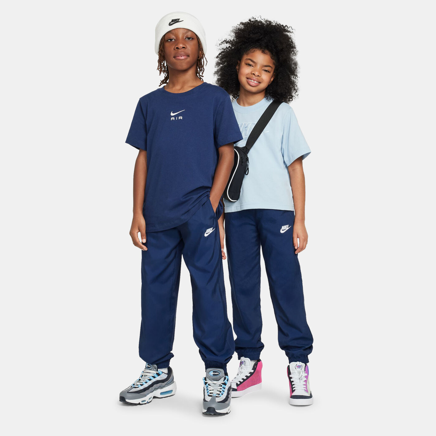 Kids' Sportswear Club Woven Joggers
