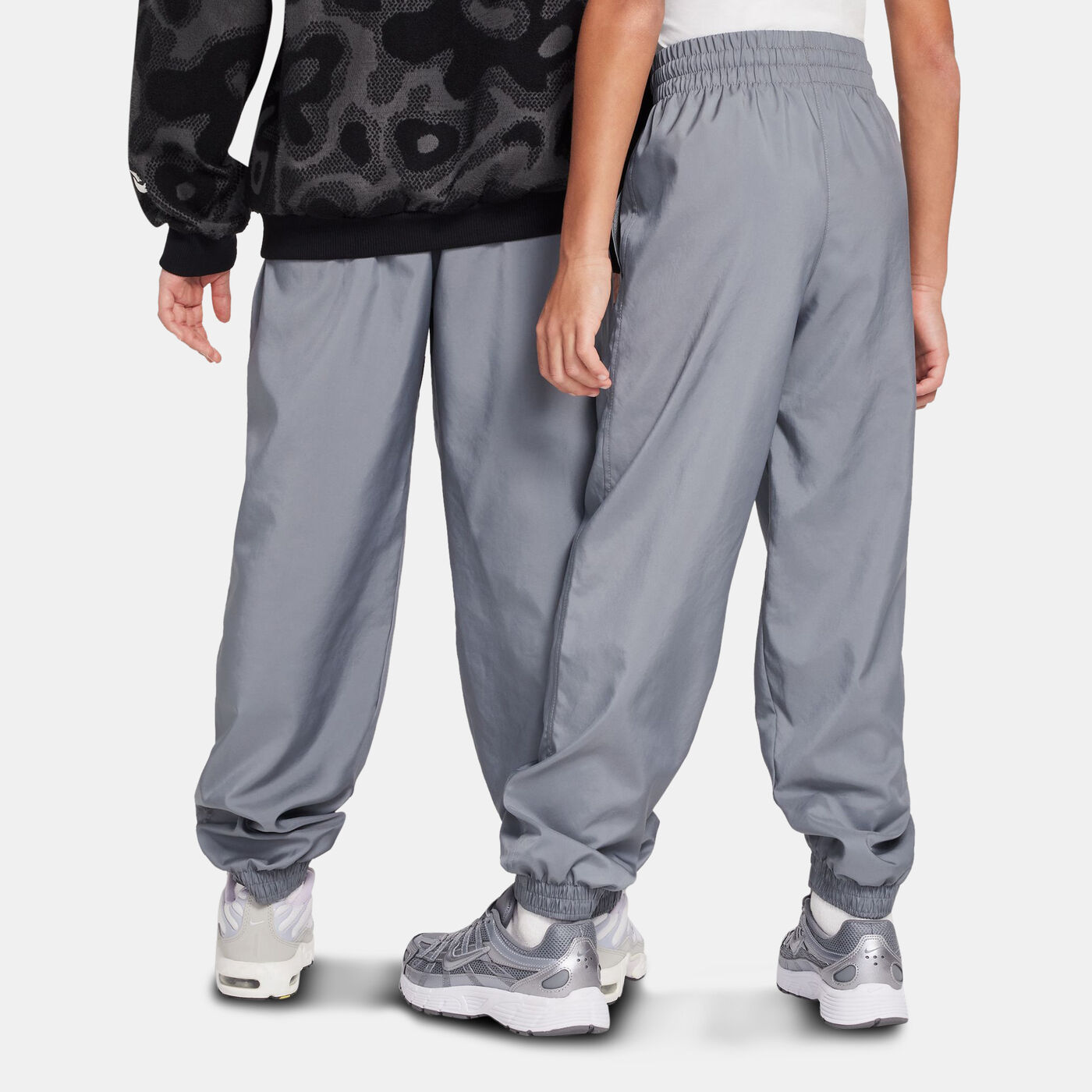 Kids' Sportswear Club Woven Joggers