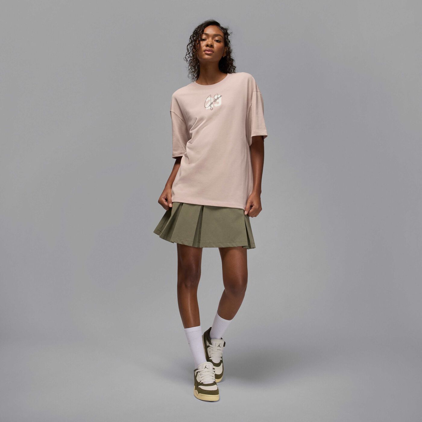 Women's Essentials Graphic T-Shirt