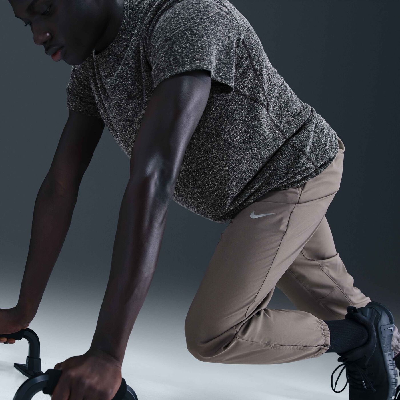 Men's Dri-FIT Tapered Pants