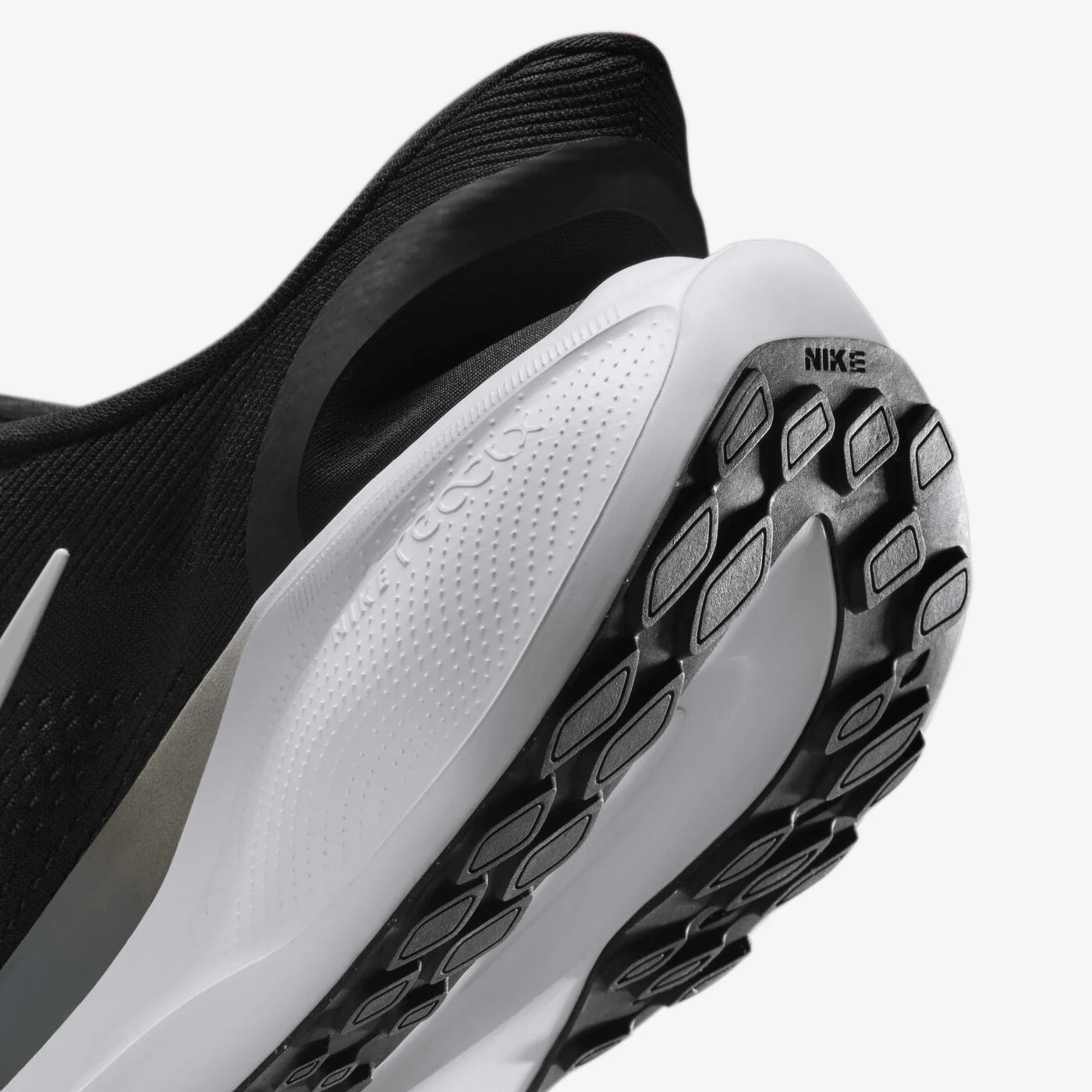 Men's Pegasus EasyOn Road Running Shoes