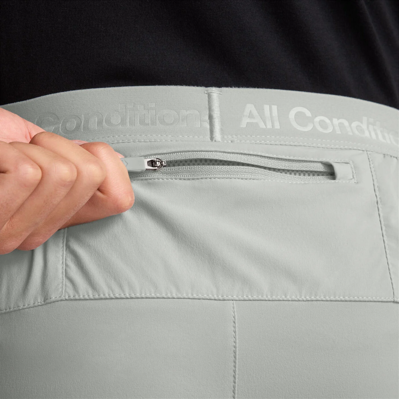 Men's ACG Dawn Range Dri-FIT Running Joggers